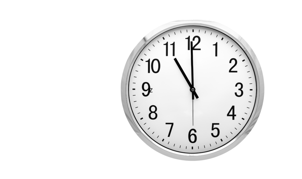 L’horloge murale : un incontournable pour structurer son intérieur